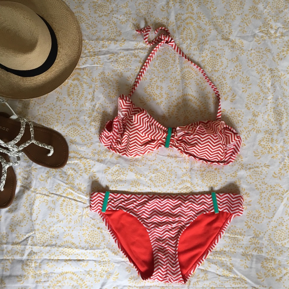 🏝 END OF SUMMER SALE ☀️Cute red and white bikini